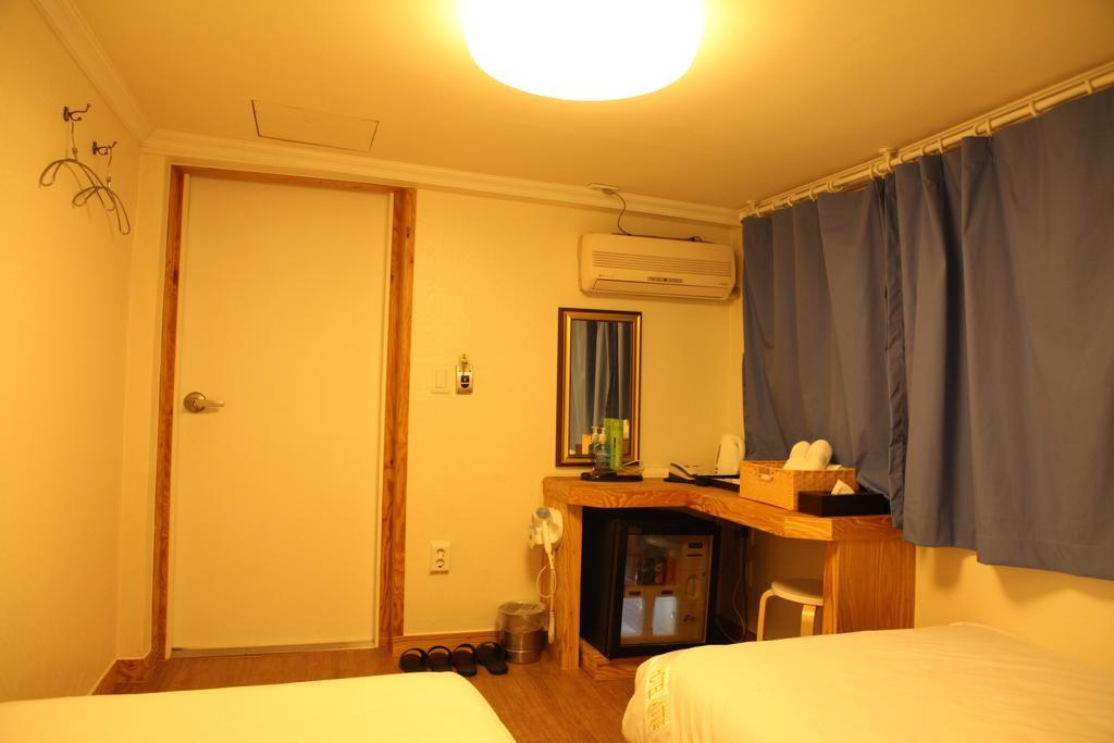Atti Guesthouse سيول الغرفة الصورة